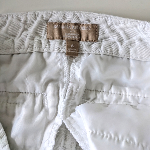 Banana Republic Martin fit shorts White Size 6 - Picture 5 of 9